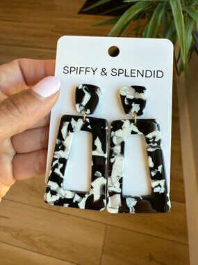 🍒 2/$20 - Black and White Acrylic Earrings